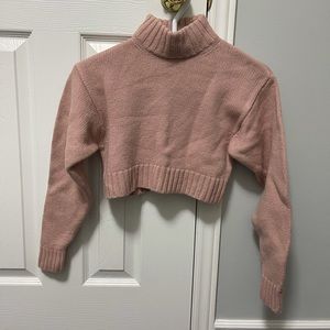 COPY - Aritizia Wilfred super cropped sweater